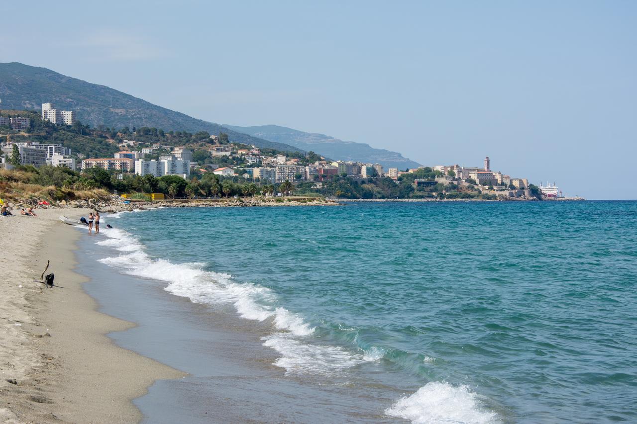 Appartement Chic Proche De La Mer Bastia  Ngoại thất bức ảnh